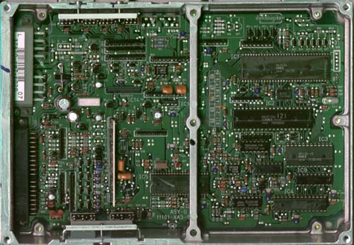 Early-Model OBD0 ECU lacking external ROM
