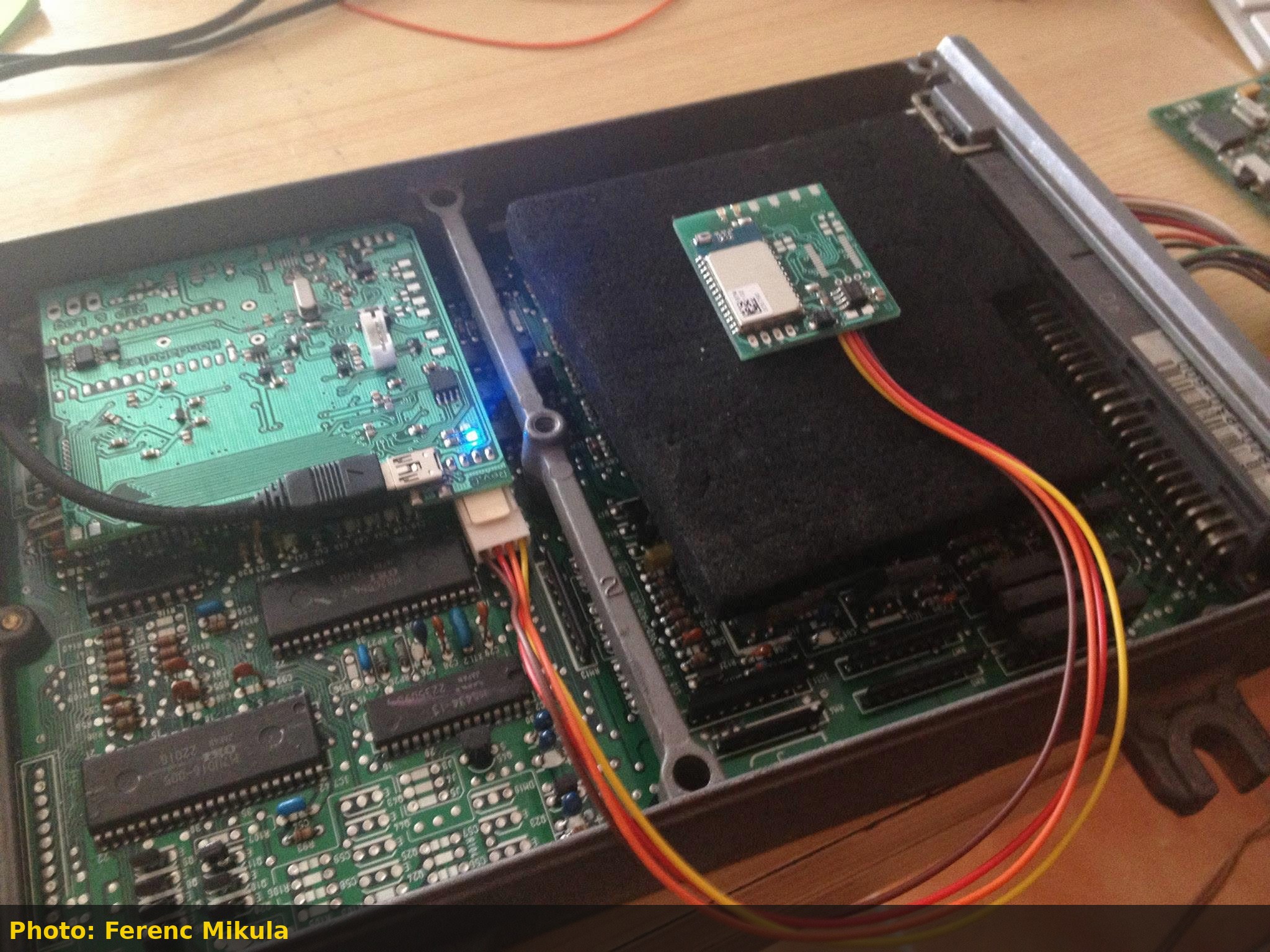 Later RTP revision with a wireless daughterboard wired into an OBD1 ECU