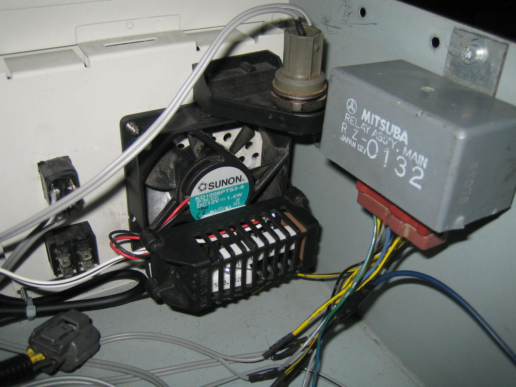 Main relay, knock sensor, and O2 heater resistors